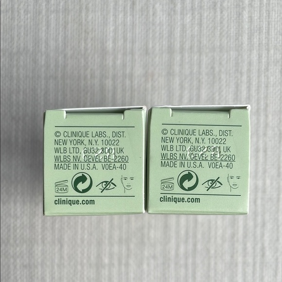 Clinique Even Better Clinical™ Radical Dark Spot Corrector + Interrupter… - Picture 7 of 12